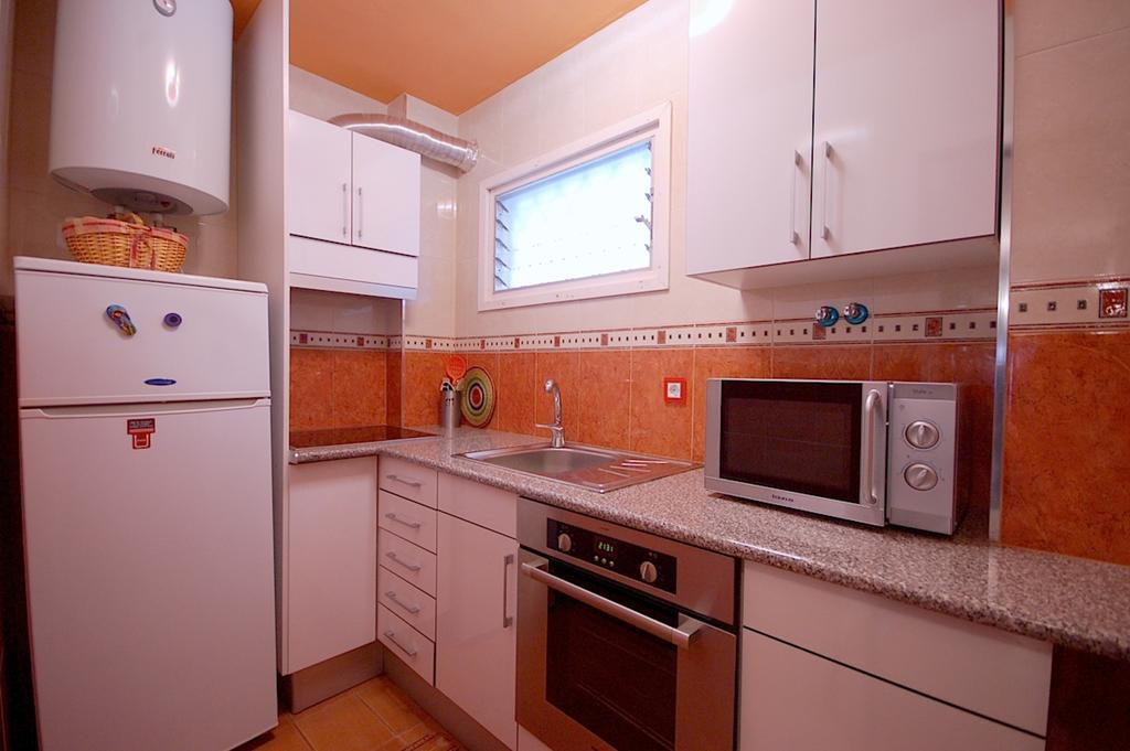 Lets Holidays Apartment Pool Terrace Тоса-де-Мар Екстер'єр фото
