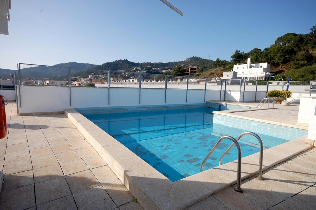 Lets Holidays Apartment Pool Terrace Тоса-де-Мар Екстер'єр фото